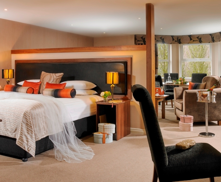 Malone Lodge Hotel and Apartments